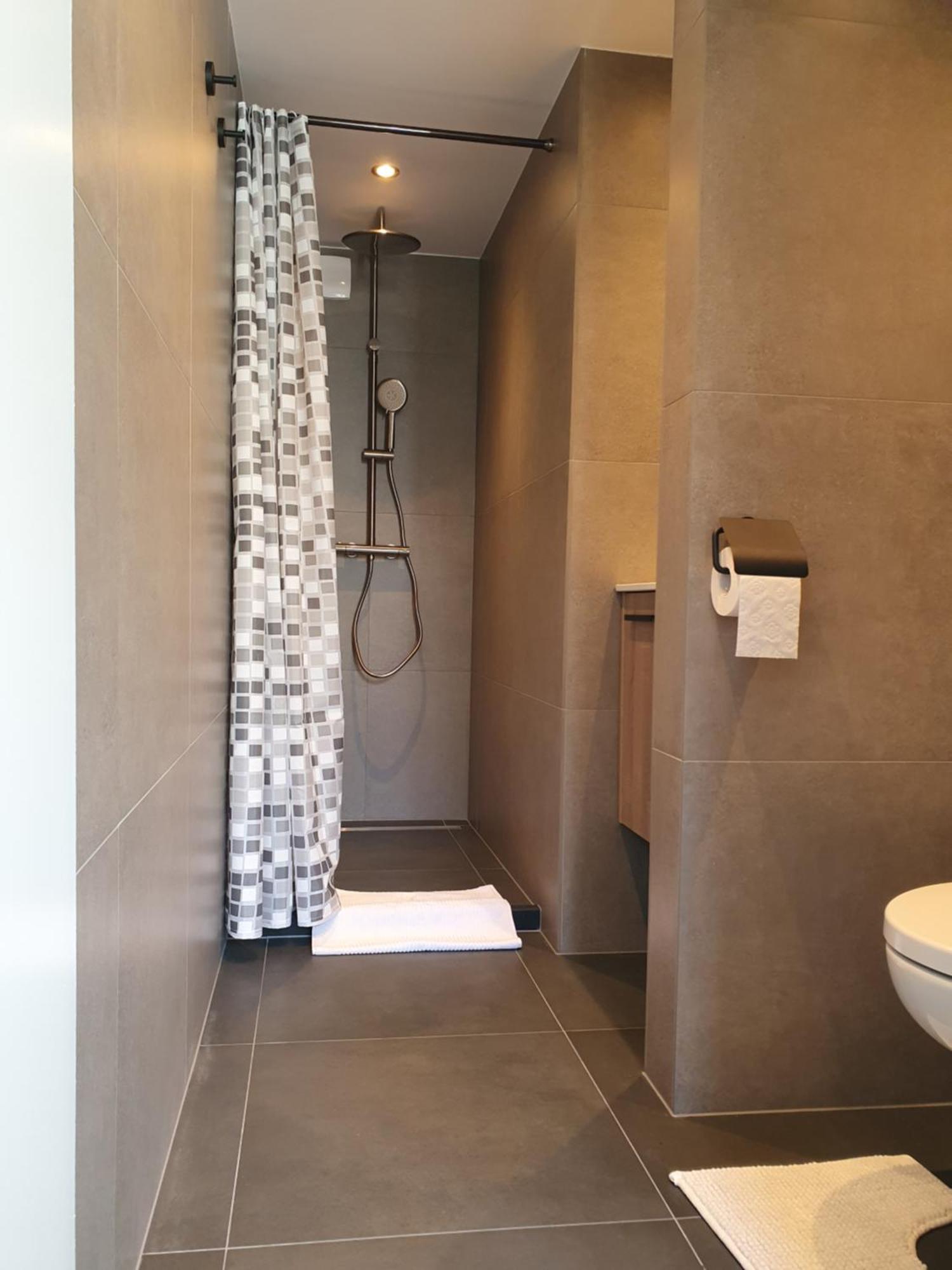 Studio Watertoren Met Tuin En Gratis Parkeren 戈伊斯 外观 照片