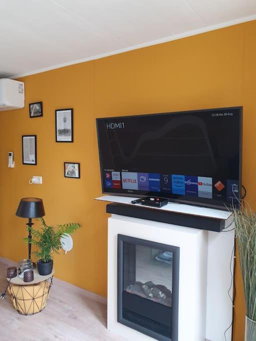 Studio Watertoren Met Tuin En Gratis Parkeren 戈伊斯 外观 照片